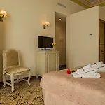 Hotel Palou 1874 3*
